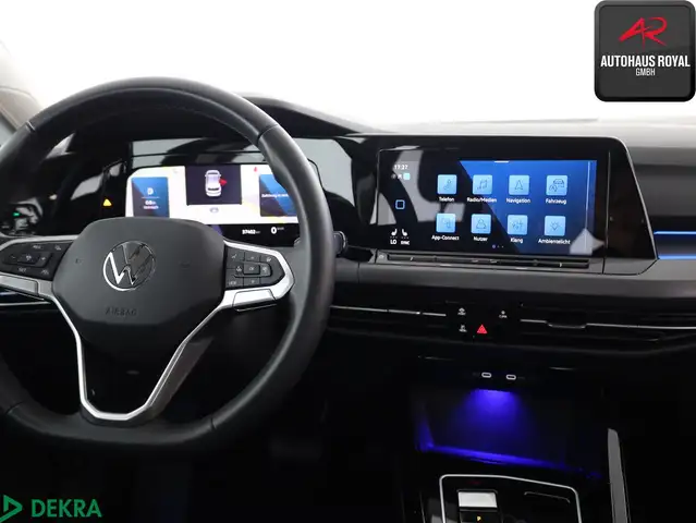 Volkswagen Golf view 13