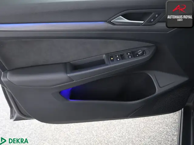 Volkswagen Golf view 12