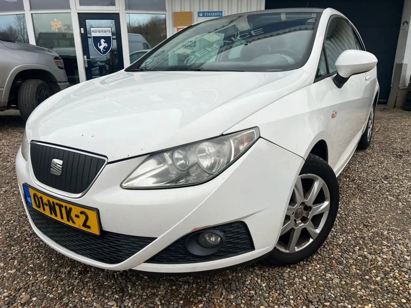 SEAT Ibiza 1.2 TDI Style Eco. Bianco - 1