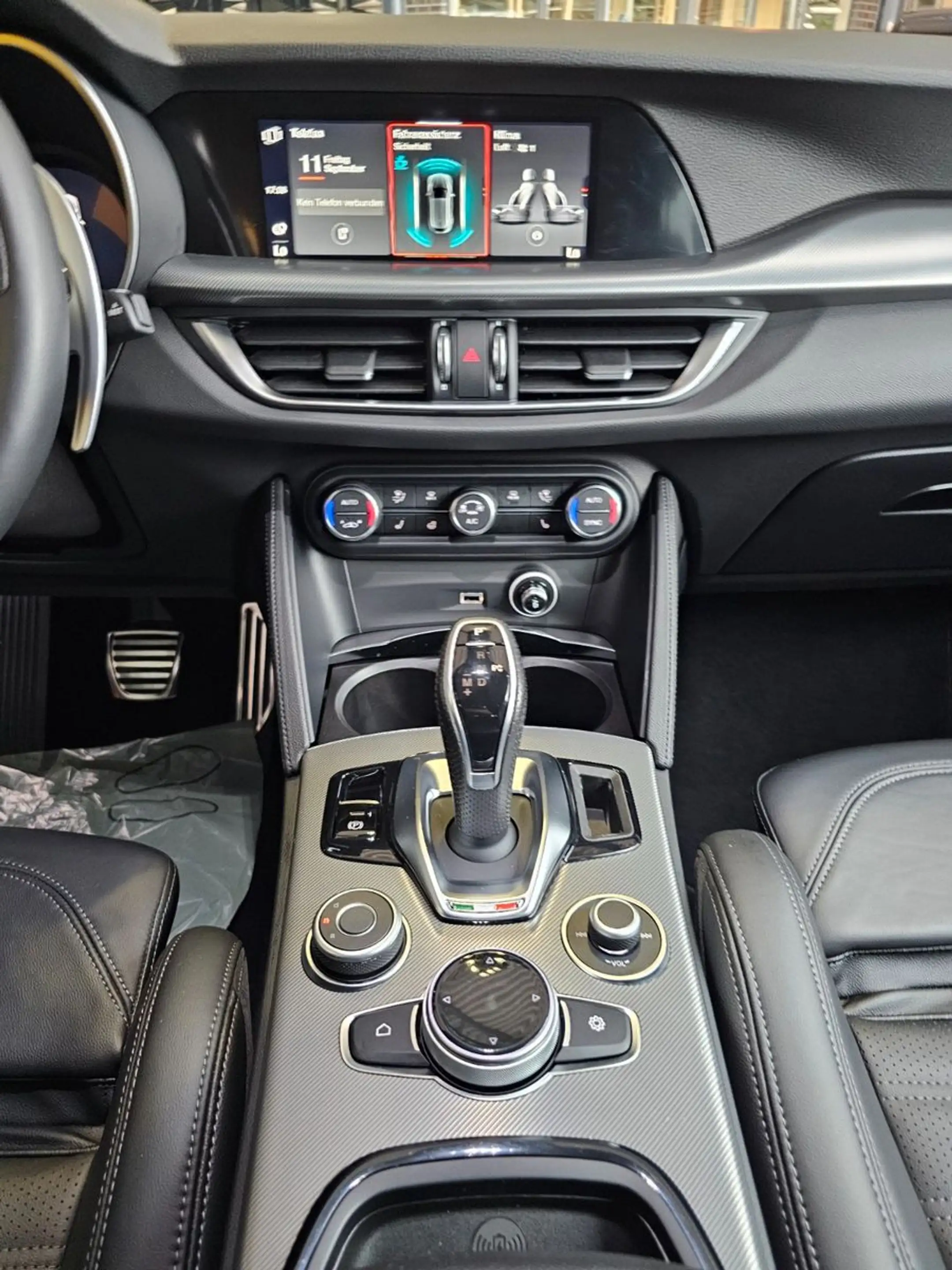 Alfa Romeo Stelvio Veloce Q4 Leder Brembo Kamera ACC AHK — photo 14
