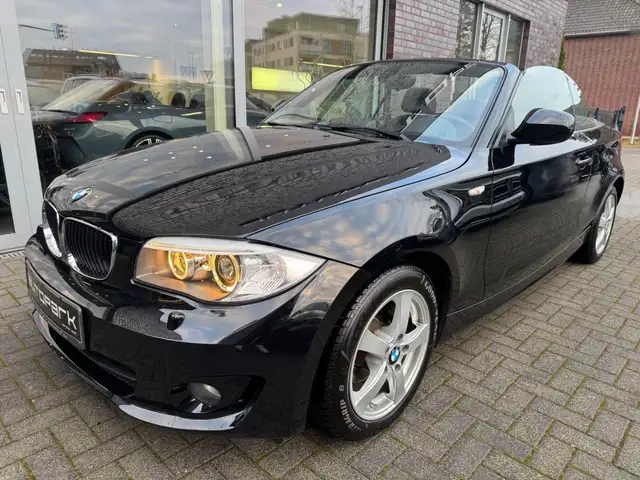 BMW 118 i Cabrio SHZ PDC HiFi Xenon Navi M Lenk USB