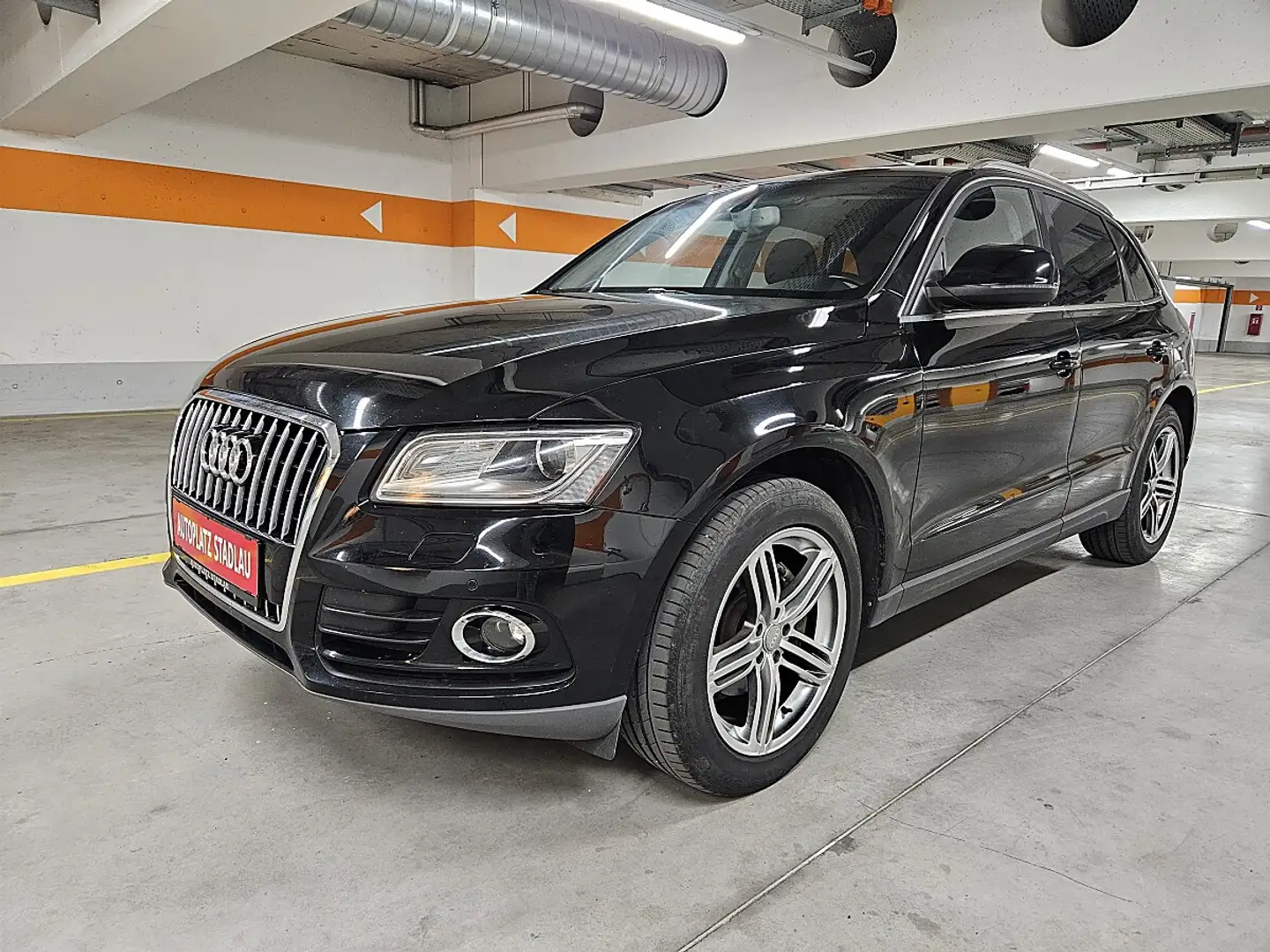 Audi Q5 2,0 TDI Style Schwarz - 1