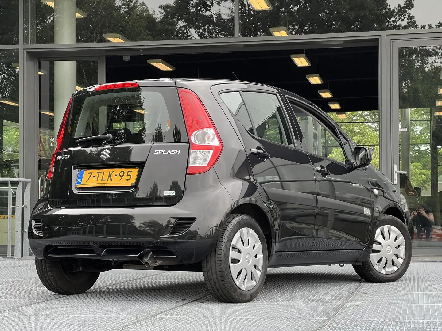 Suzuki Splash 1.0 VVT Comfort EASSS | Airco | Hoge instap | Deal Negru - 2