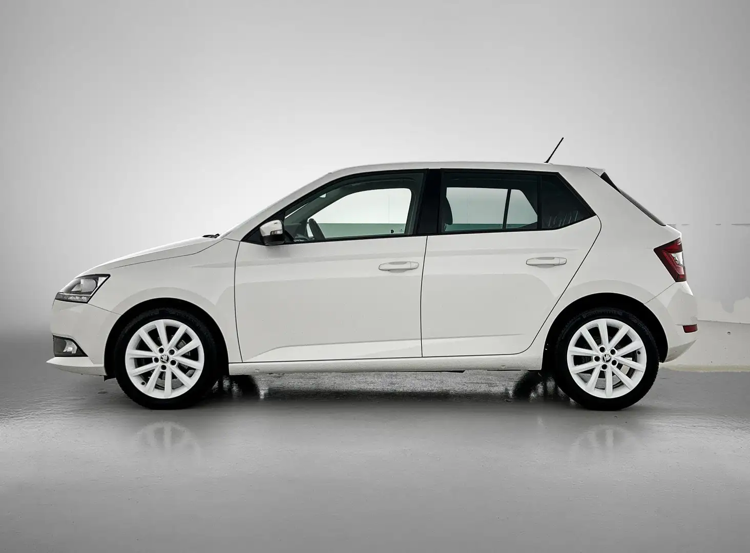 Skoda Fabia 1.0 TSI Clever | NAVIGATIE | AIRCO | PARKEERSENSOR Blanc - 2