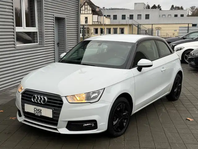 Audi A1 sport / PDC / KLIMA / 8 FACH