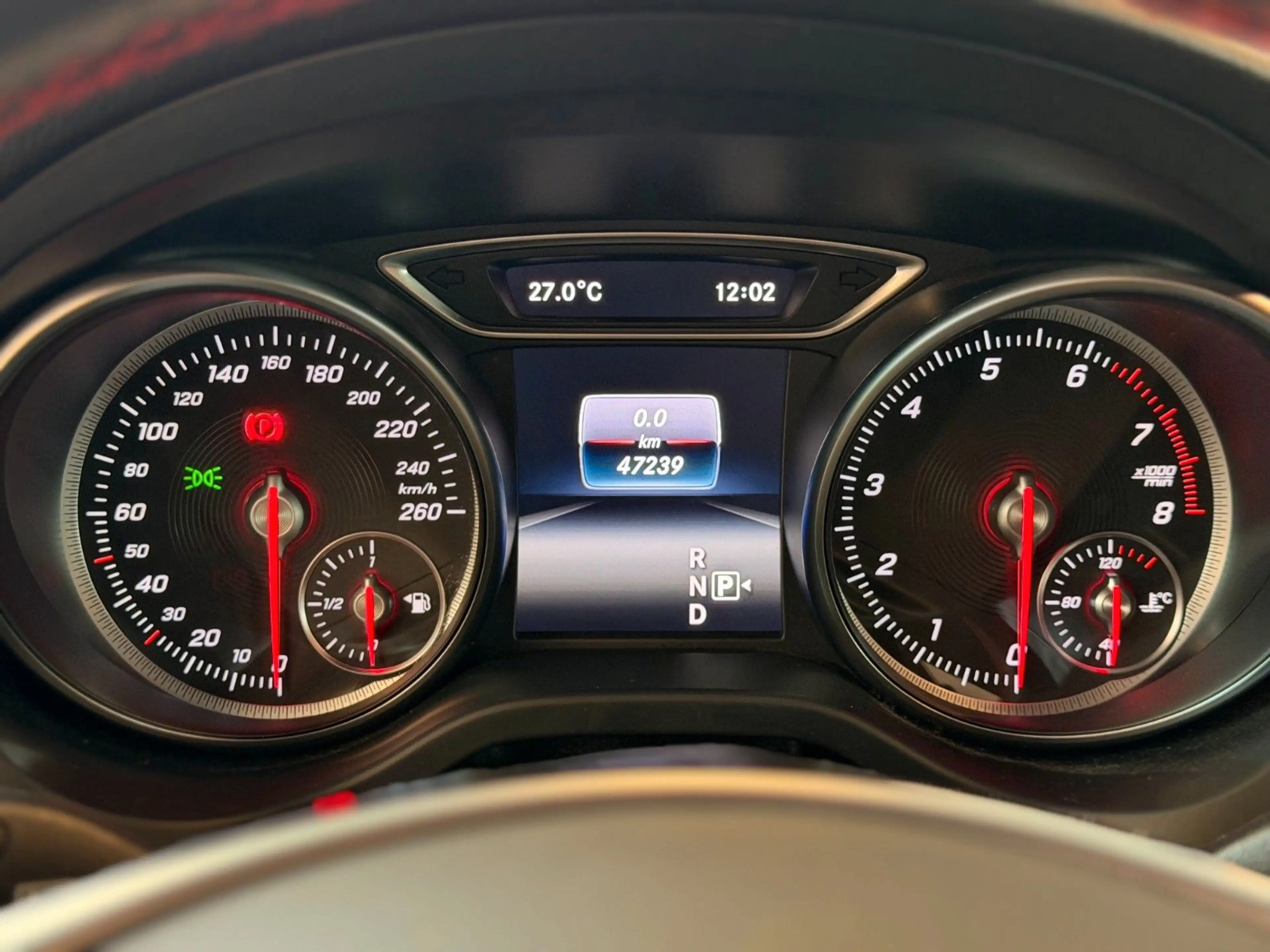 Mercedes-Benz GLA 250 AMG Carplay Ambiente 360°K DAB LED — photo 17