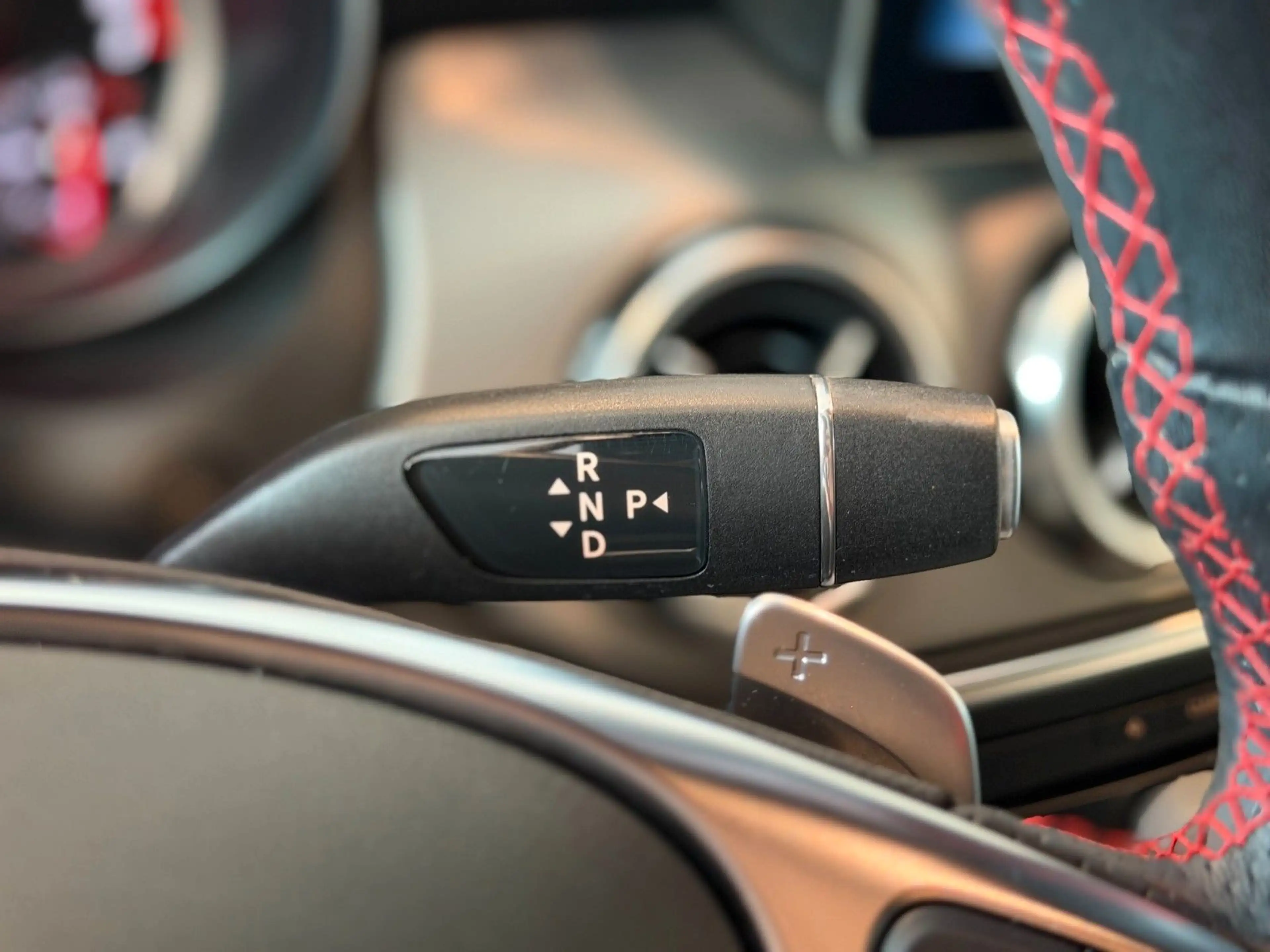 Mercedes-Benz GLA 250 AMG Carplay Ambiente 360°K DAB LED — photo 15