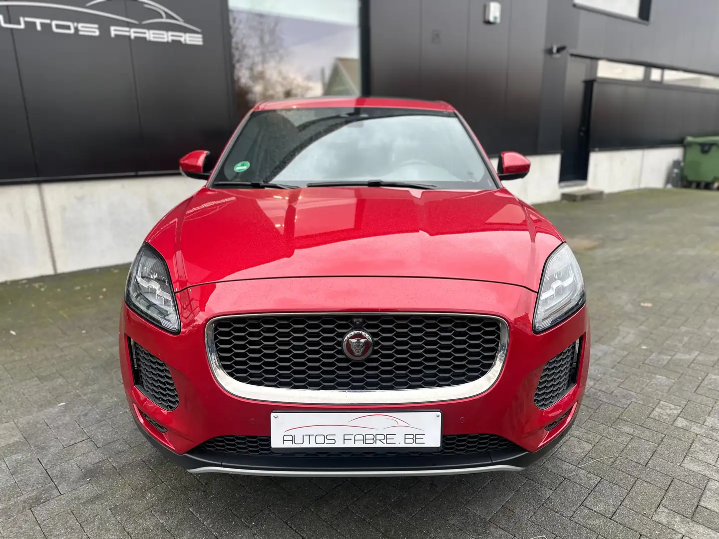 Jaguar E-Pace 20i P250 AWD Aut Pano Rouge - 2