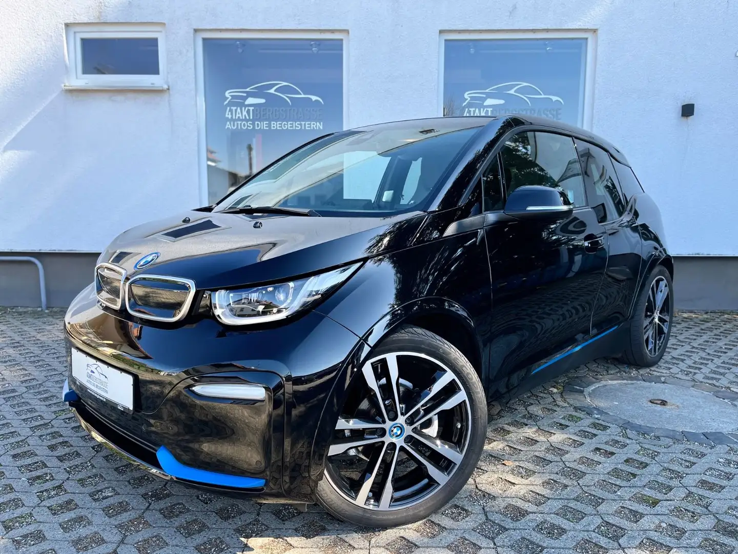 BMW i3 s 120Ah NaviProf LED h/k ACC RFK CarPlay 20" Schwarz - 2