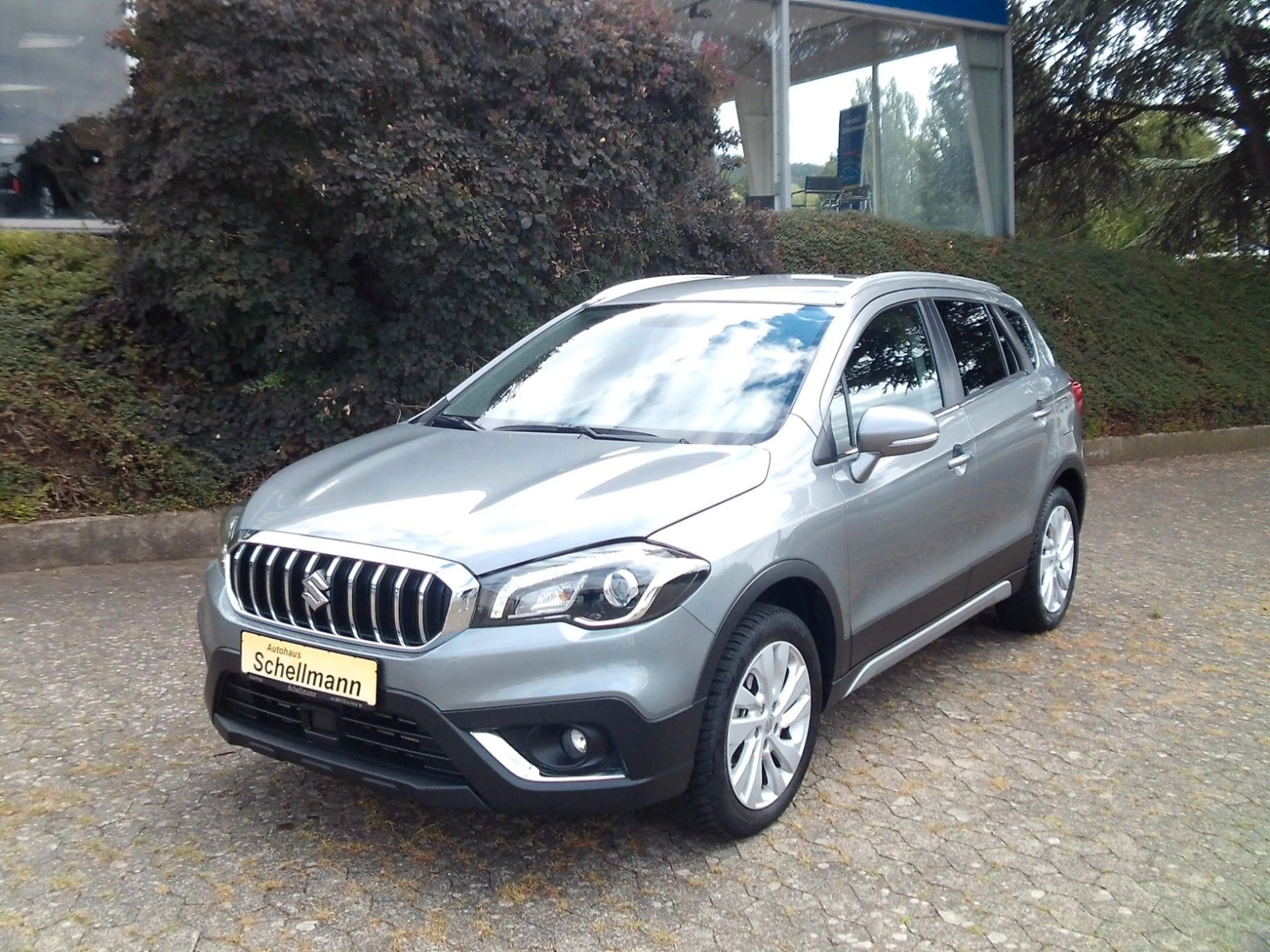 Suzuki SX4 S-Cross 1.4 PDC+Kam SHZ Klimaauto Navi — photo 2