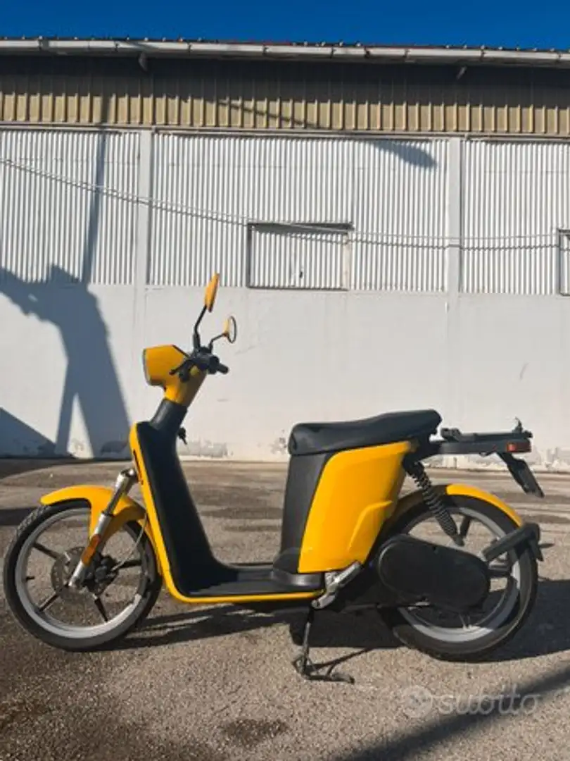 Askoll eS2 Gelb - 1