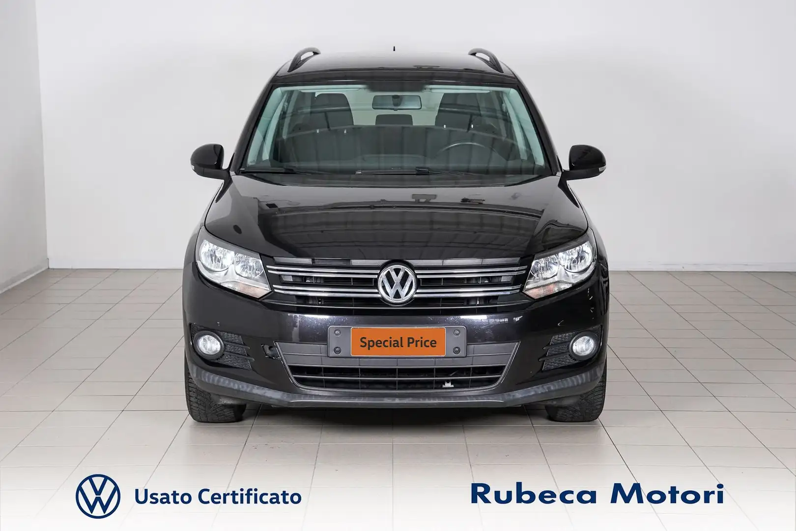 Volkswagen Tiguan 2.0 TDI BMT Trend&Fun 110CV Negro - 2