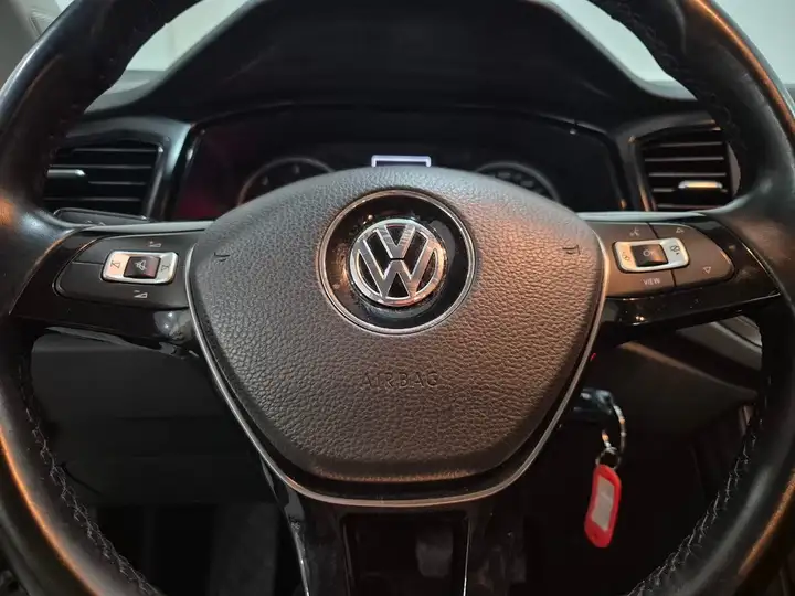 Volkswagen T-Roc 1.6 TDI Edition 6V 2020, foto 10