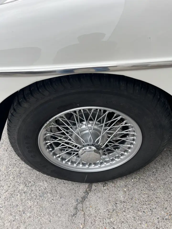 MG MGB Roadster Cabrio, foto 1