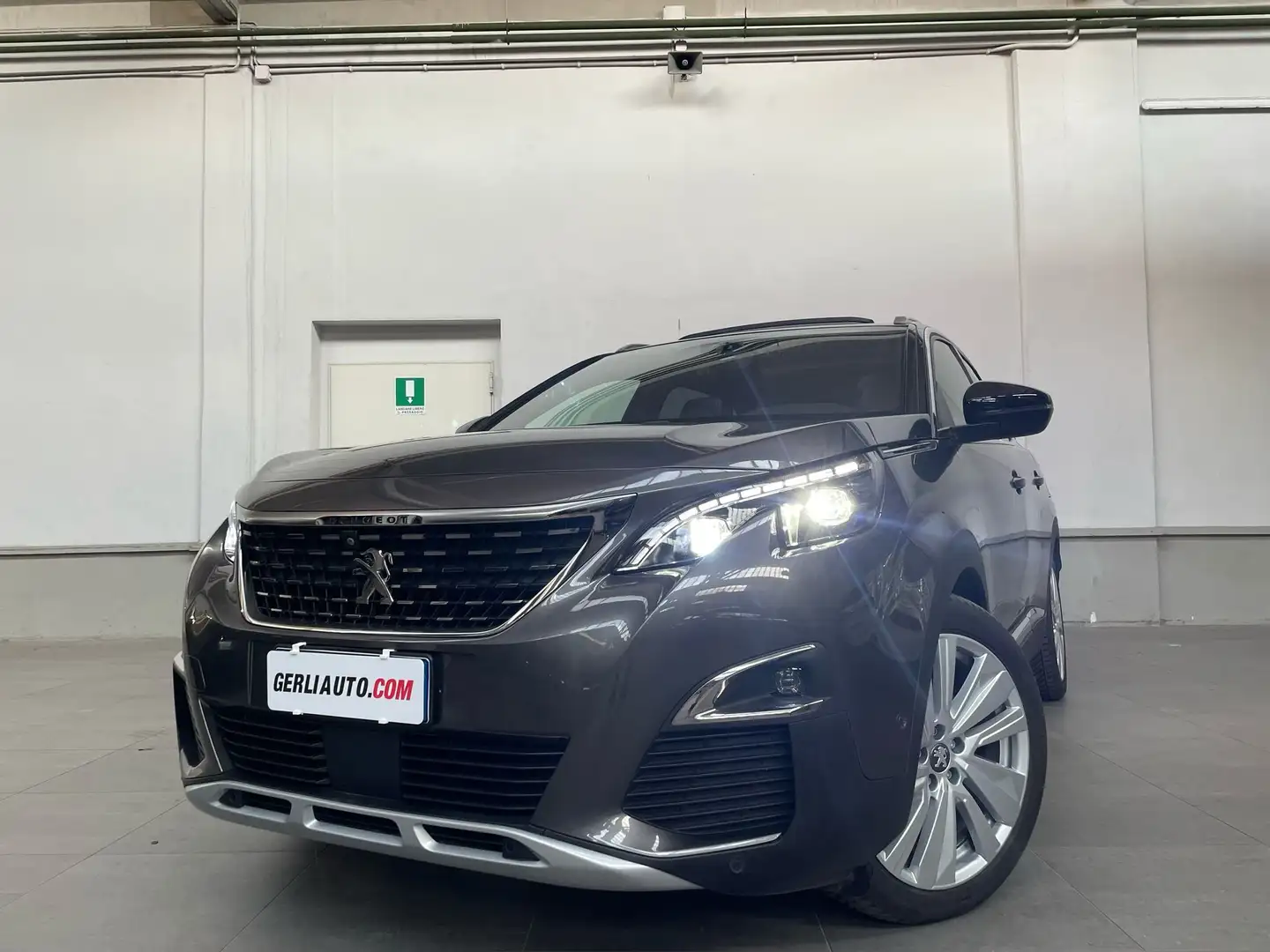 Peugeot 3008 3008 1.6 hybrid4 phev GT Line 300cv e-eat8 /PANO Grigio - 2