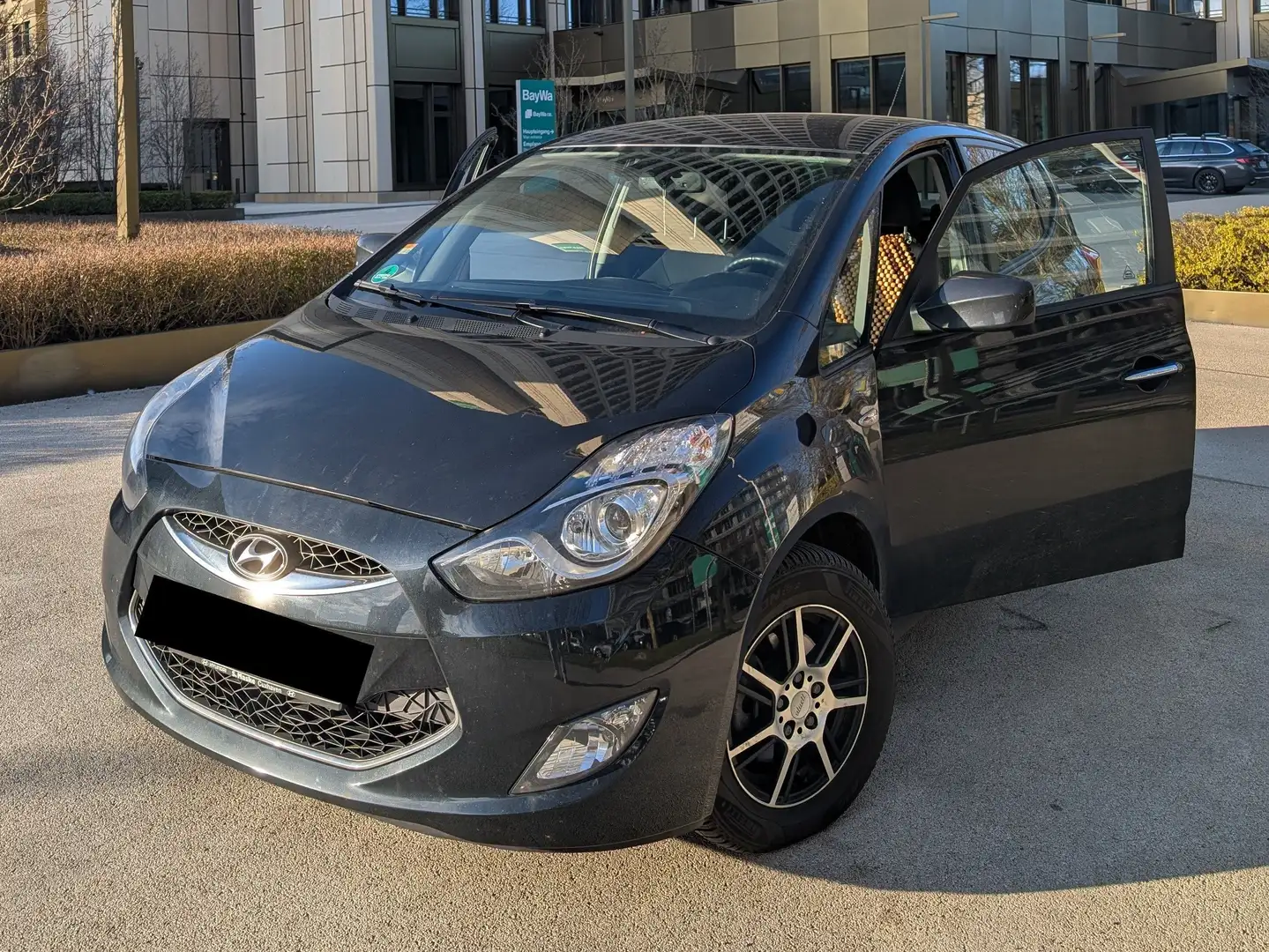 Hyundai iX20 ix20 1.4 Classic Schwarz - 2