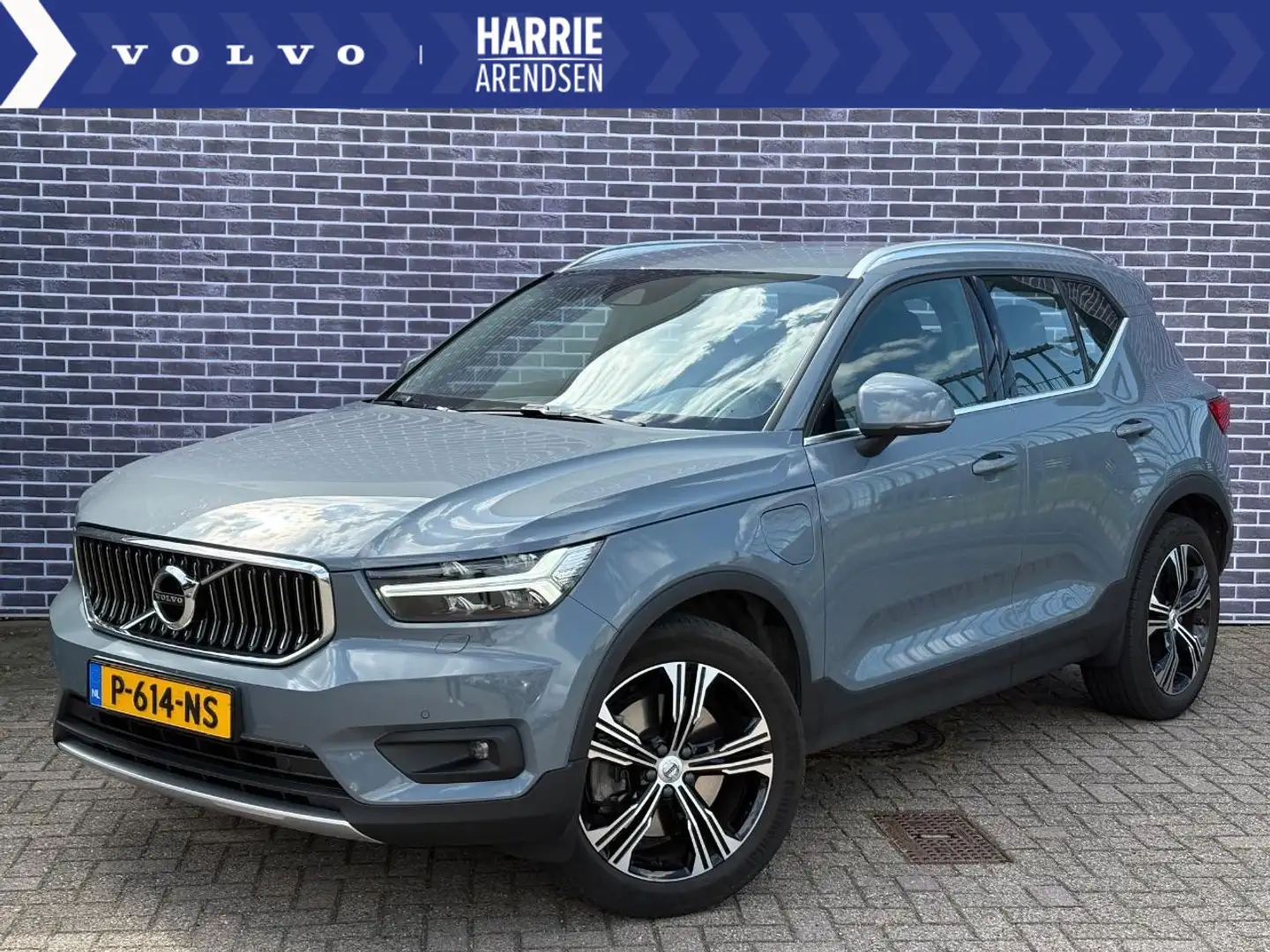 Volvo XC40 1.5 T5 Recharge Inscription | Achterbank verwarmd Grijs - 1