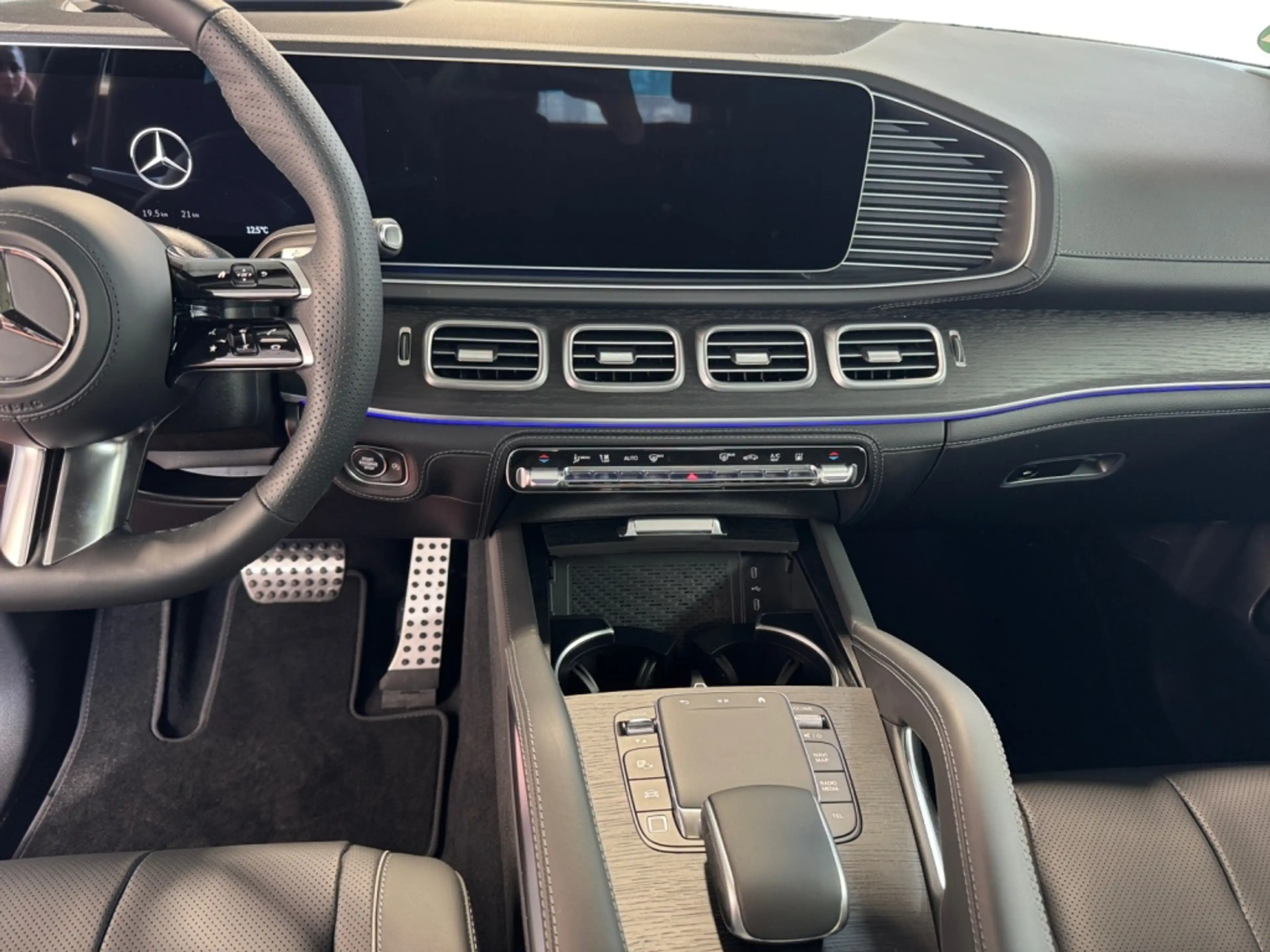 Mercedes-Benz GLS 450 d 4MATIC AMG+MBUX+Burm+MBeam+Night+AHK — photo 15