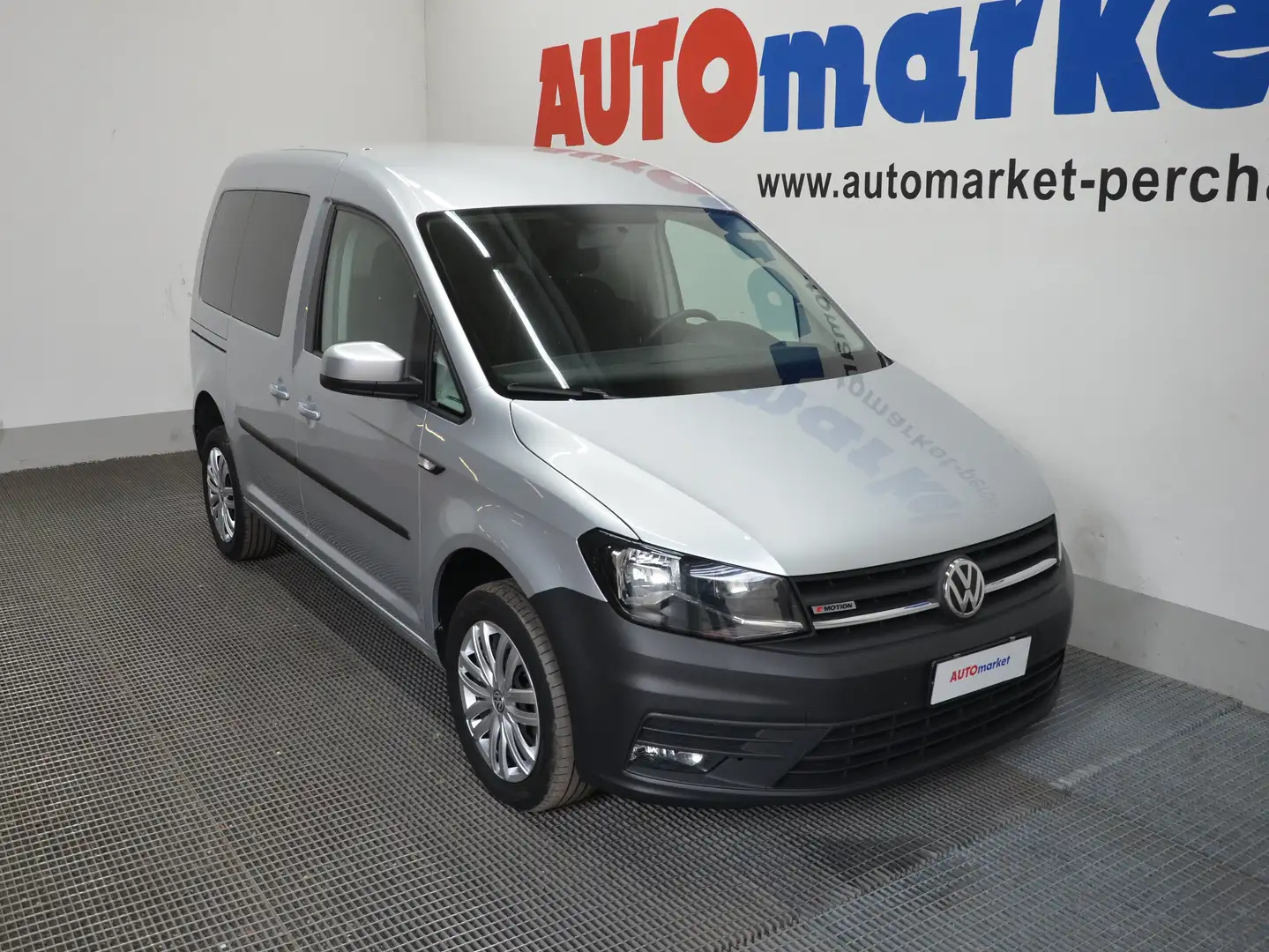Volkswagen Caddy 2.0 TDI 4MOTION TRENDLINE Argento - 2