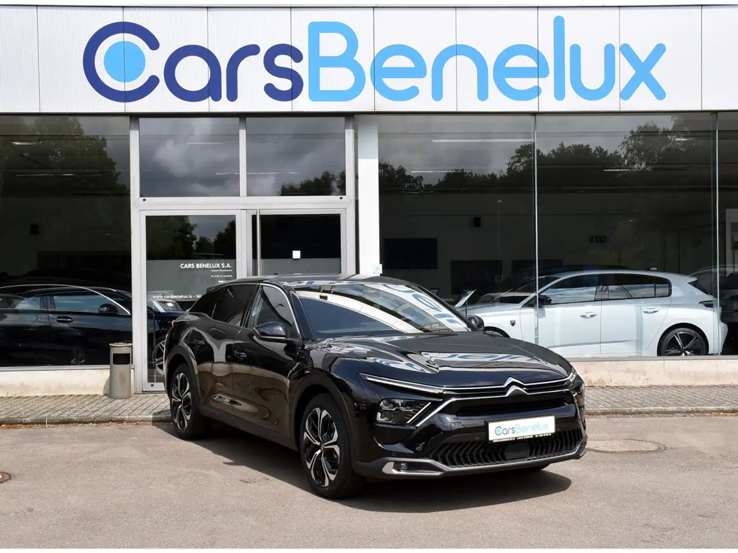 Citroen C5 X 1.2 PureTech EAT8 Plus CUIR HUD GPS CAM LANE NEUVE Noir - 1