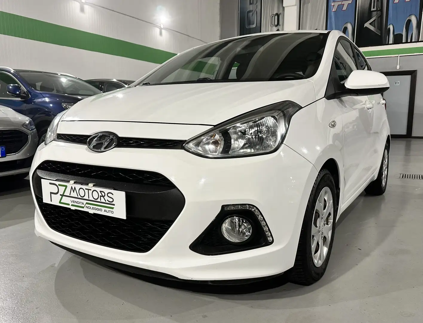 Hyundai i10 i10 II 2014 1.0 Comfort E6 Bianco - 1