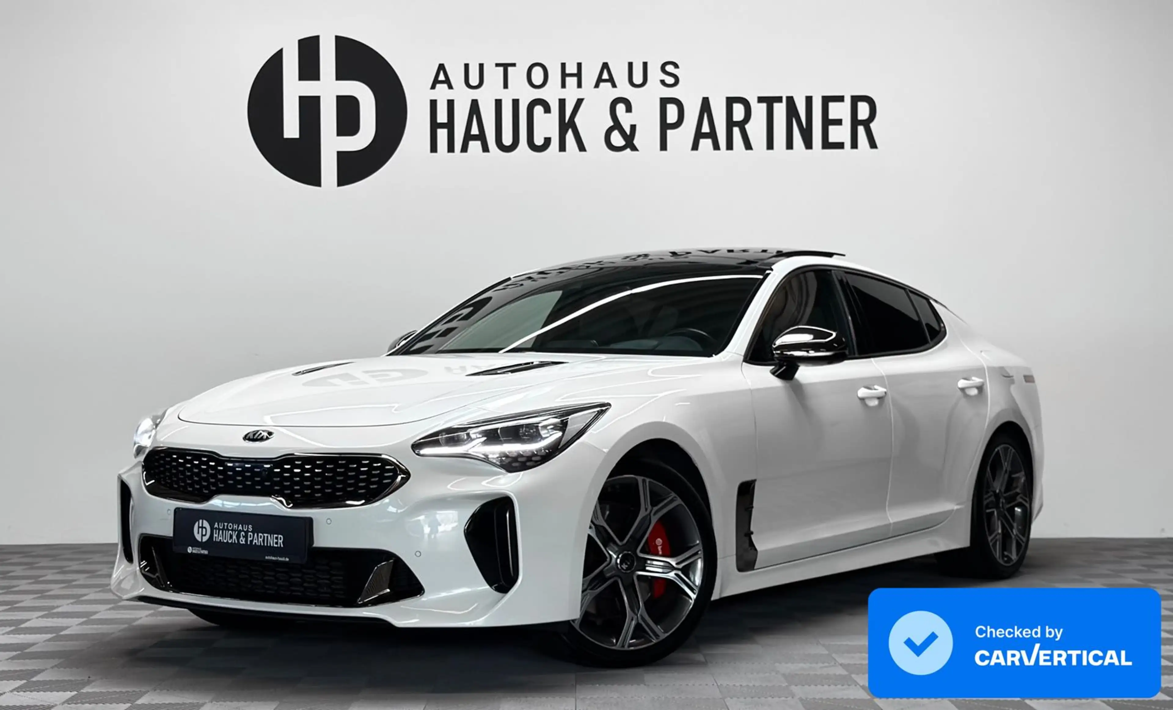 Kia Stinger GT 4WD*Pano*H-Up*HK*ACC*Key-Go*360°*