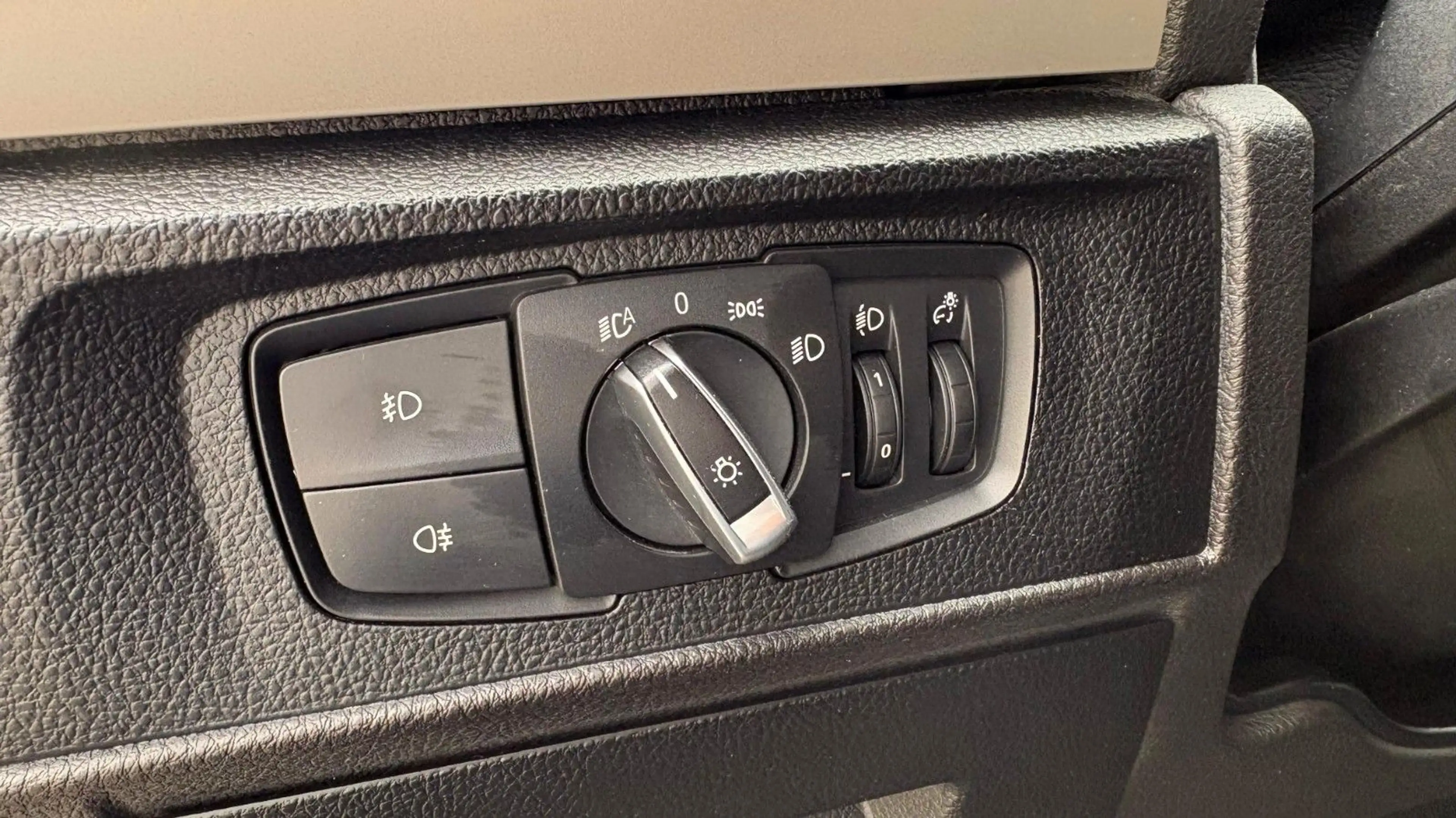 BMW 118 d 2.0Advantage 1.Hand AHK Nav Allwetter Tempo — photo 13