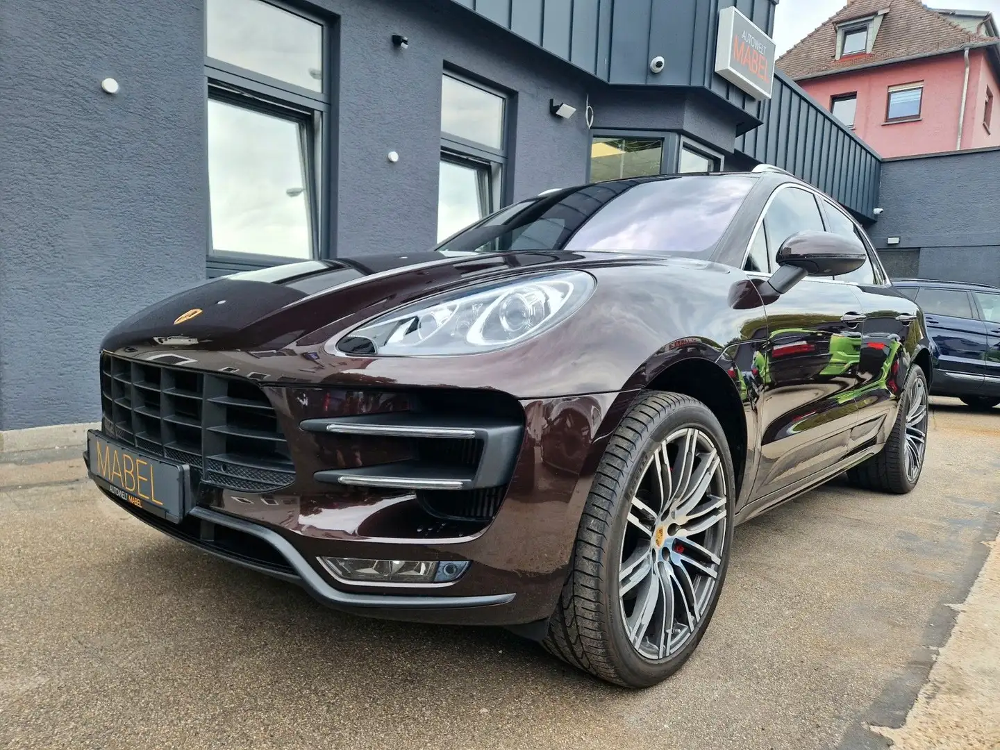 Porsche Macan Turbo +MEMORY+21+AHK+LEDER-PAKET+ Braun - 1