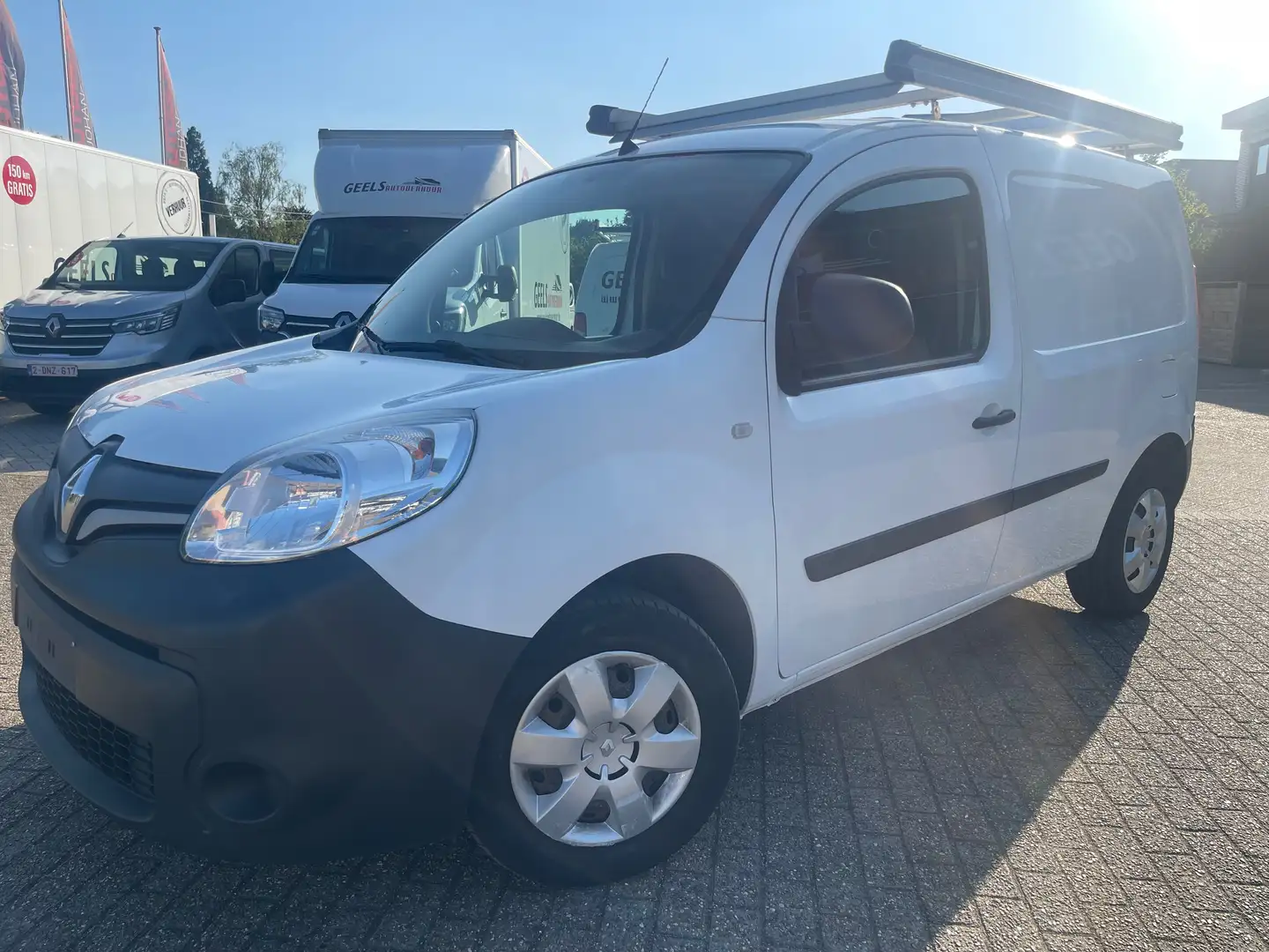 Renault Kangoo bestelwagen 2 zitplaatsen / €5.750 excl. btw Wit - 1