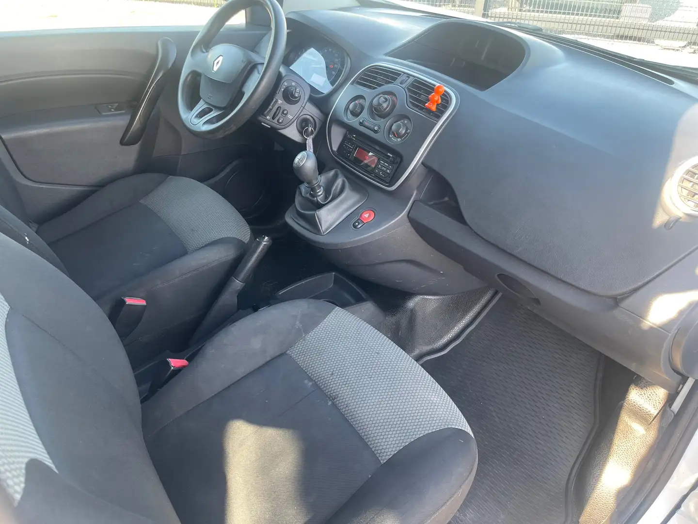 Renault Kangoo bestelwagen 2 zitplaatsen / €5.750 excl. btw Wit - 2