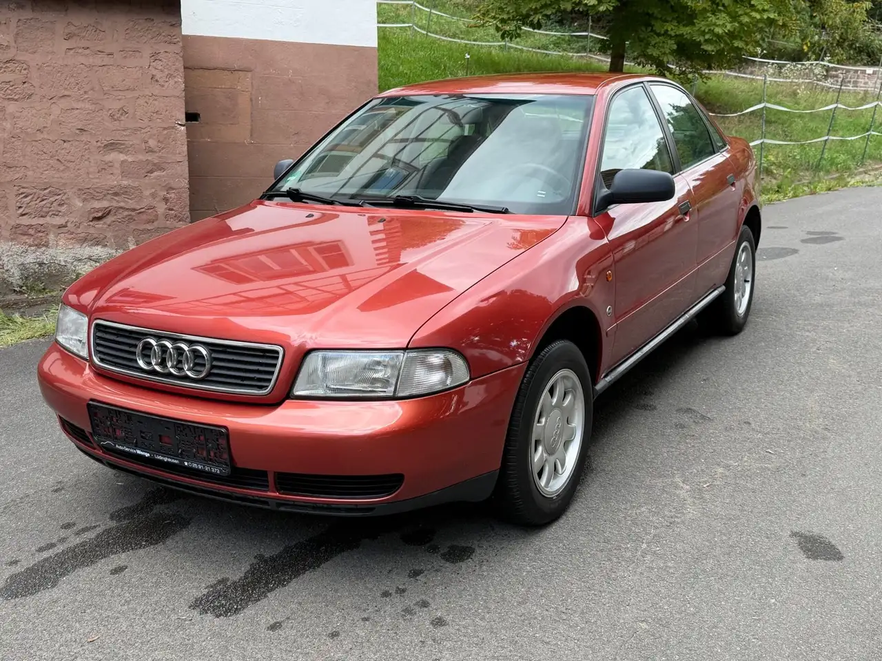 Audi A4 B5 1.8 Automatik Limousine / TÜV / Liebhaber, foto 1