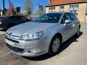 1.6HDi avec carnet complet *** GPS/CLIM/CAPTEURS ***