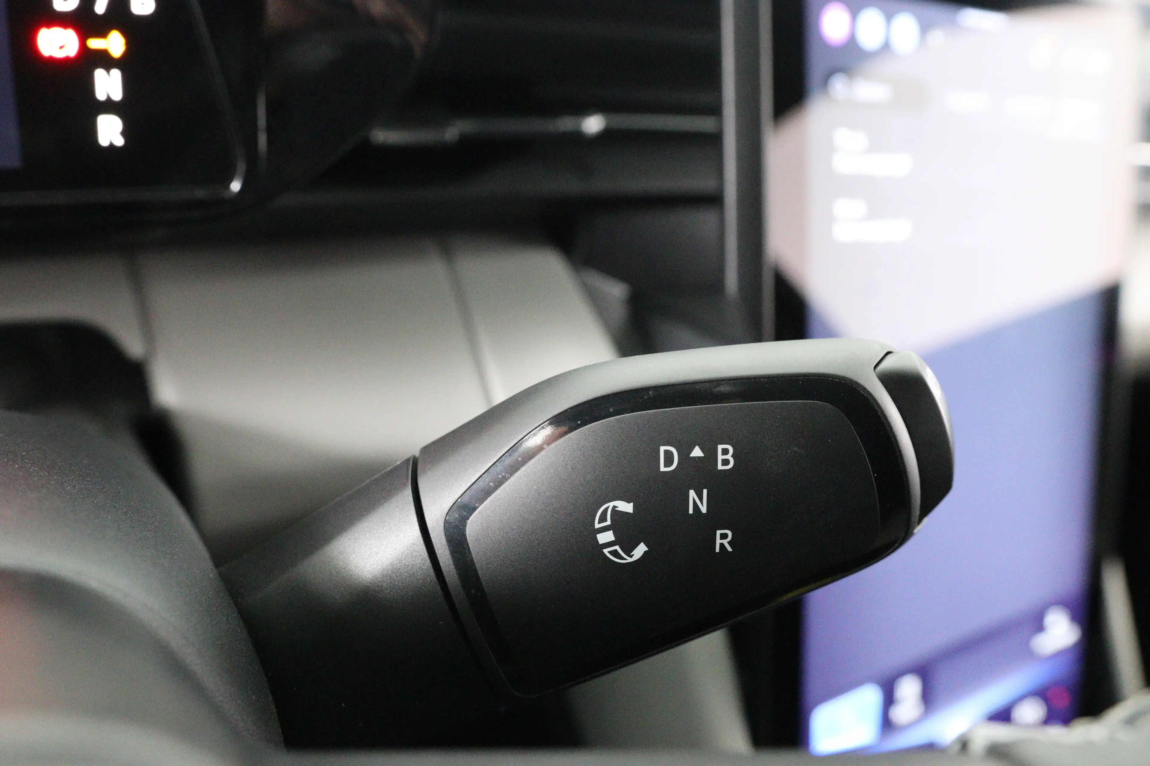 Ford Capri Premium Extended Range AWD 79 kWh | SOH 96% | Stuu — photo 40