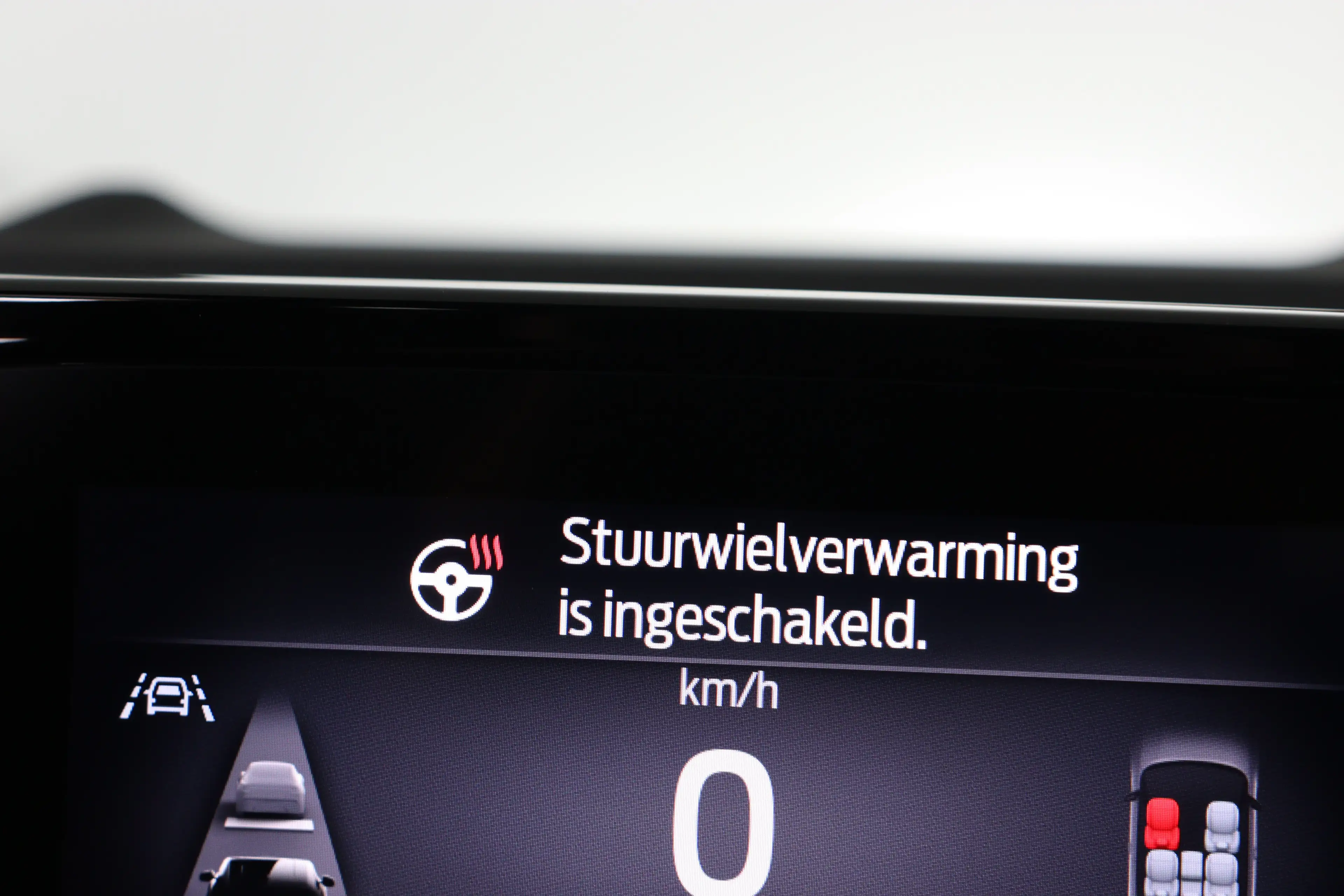 Ford Capri Premium Extended Range AWD 79 kWh | SOH 96% | Stuu — photo 19