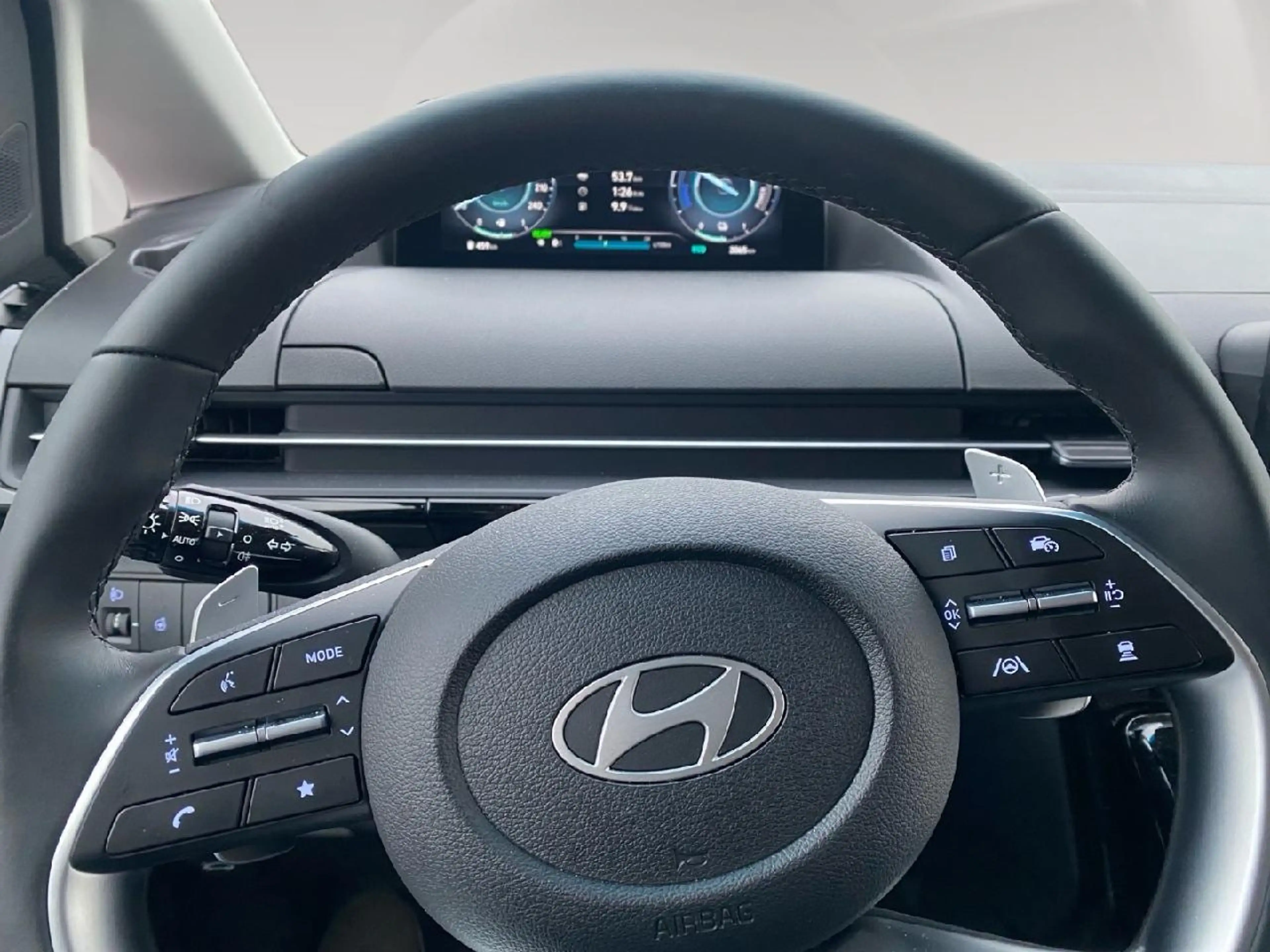 Hyundai STARIA Trend HEV 2WD Park-Paket/Easy-Access/18 — photo 8
