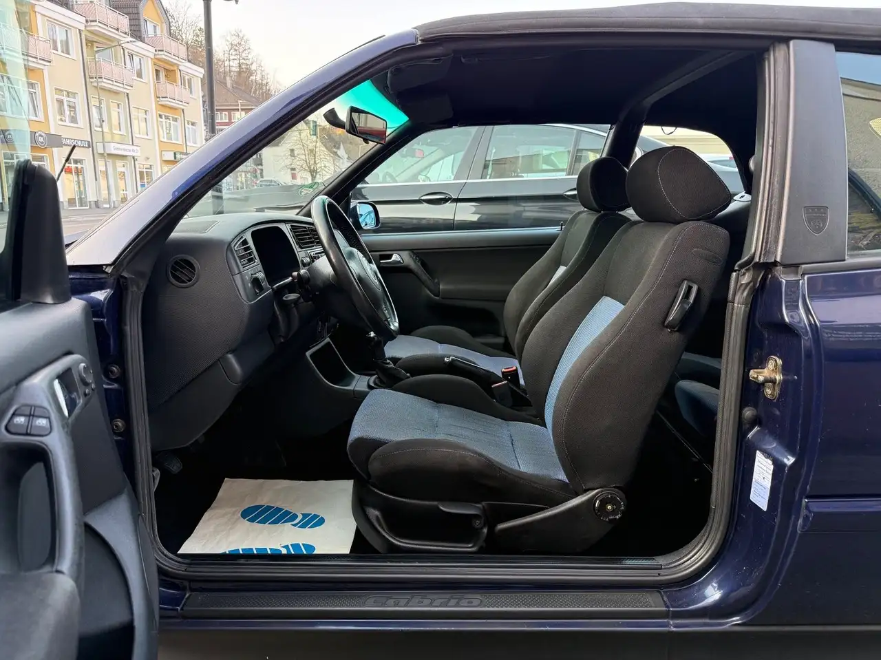 Volkswagen Golf Cabriolet Golf III Cabrio 1.6*BBS*TÜV NEU*, foto 7