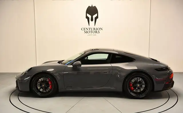Porsche 992 view 6