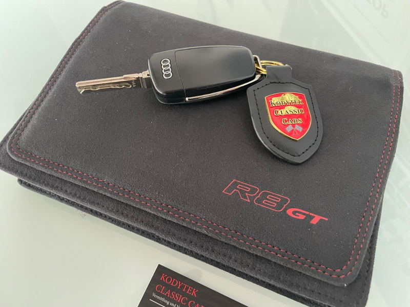 Audi R8 GT Coupe 5.2 quattro Rennsportpaket — photo 38