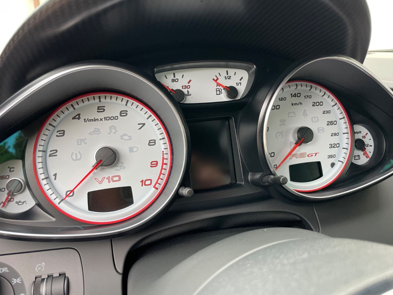 Audi R8 GT Coupe 5.2 quattro Rennsportpaket — photo 23