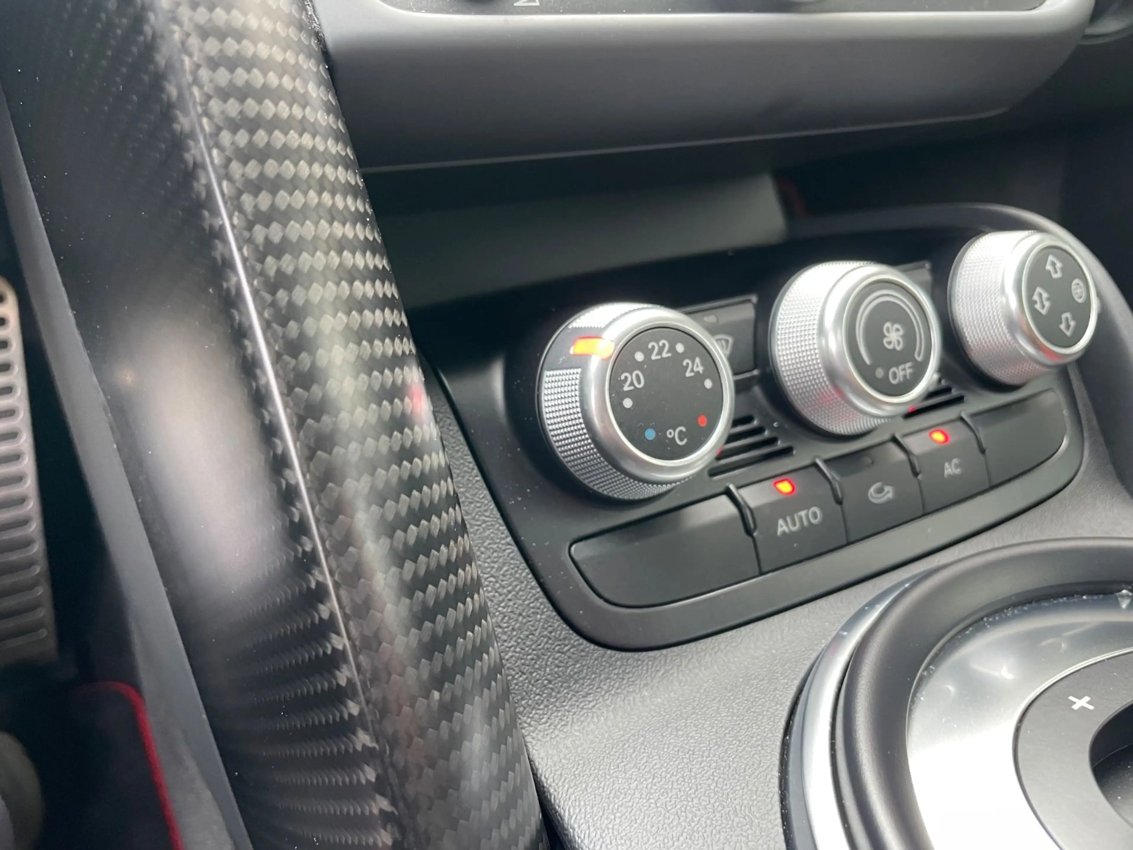 Audi R8 GT Coupe 5.2 quattro Rennsportpaket — photo 26