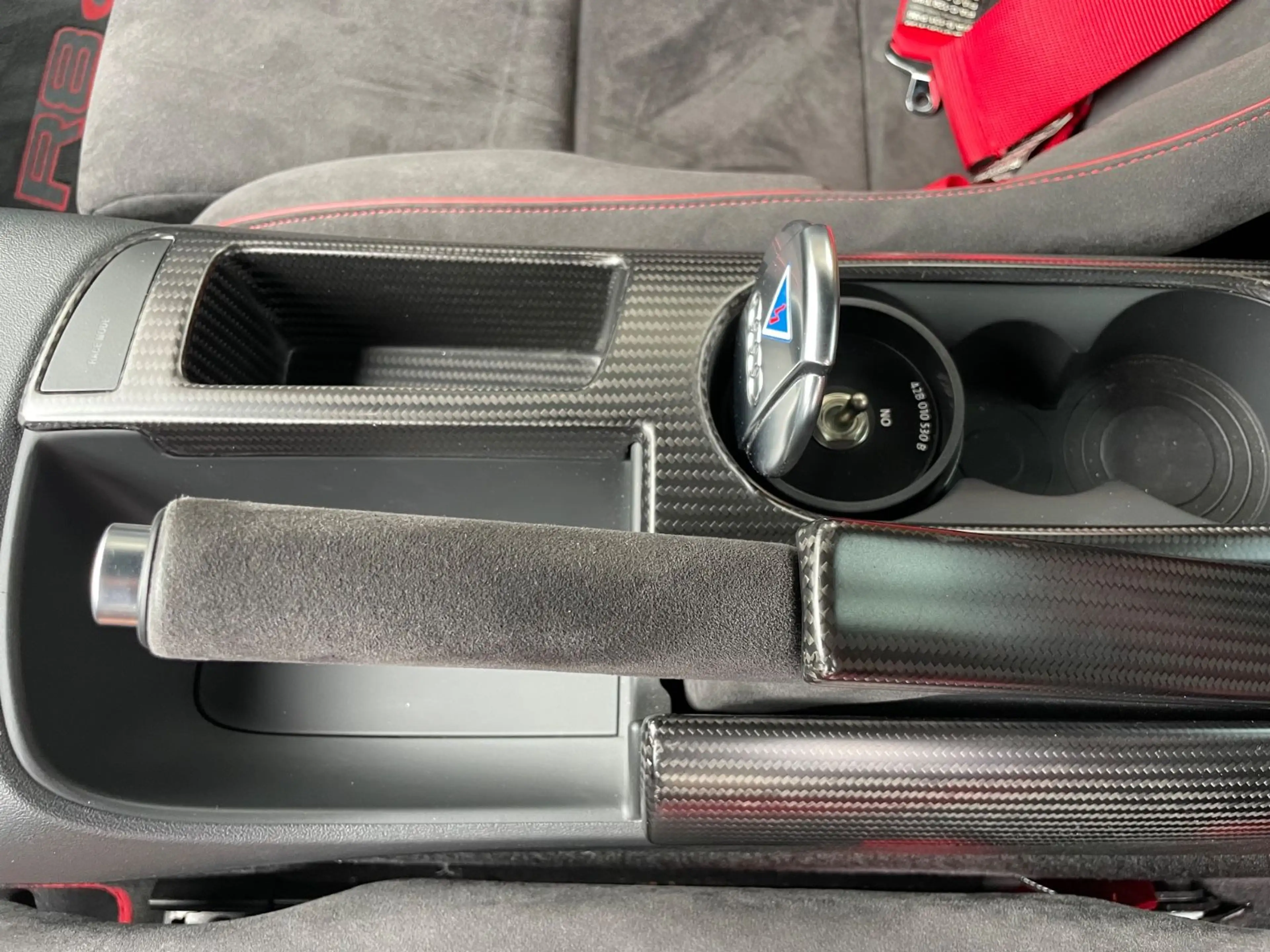 Audi R8 GT Coupe 5.2 quattro Rennsportpaket — photo 25
