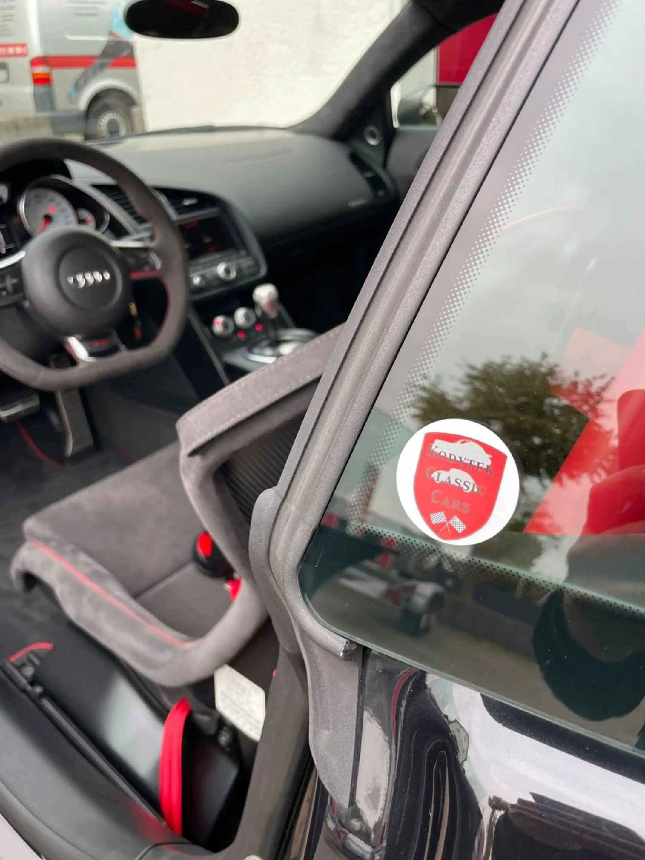 Audi R8 GT Coupe 5.2 quattro Rennsportpaket — photo 32