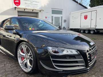 GT Coupe 5.2 quattro Rennsportpaket