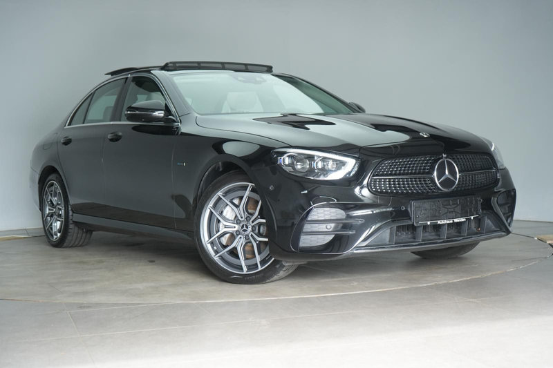 Mercedes-Benz E 300 de 9G-Tronic Leder/Pano/STHZ/360Kamera/HuD