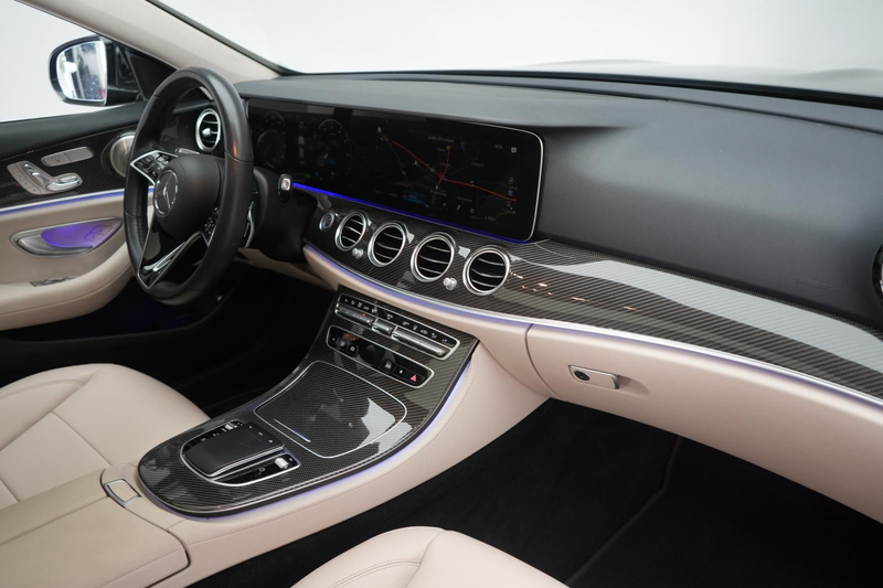 Mercedes-Benz E 300 de 9G-Tronic Leder/Pano/STHZ/360Kamera/HuD — photo 15