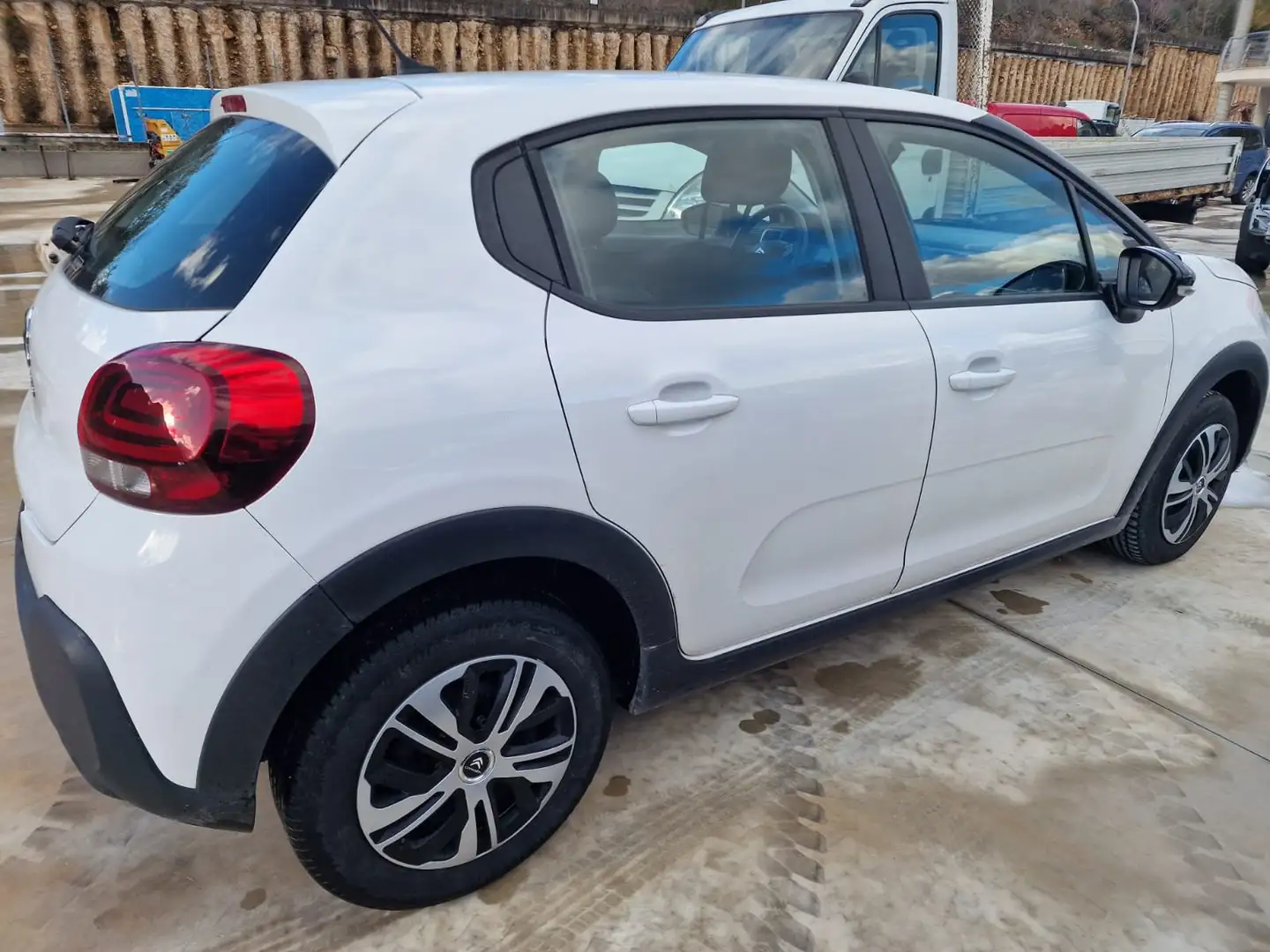 Citroen C3 C3 1.5 bluehdi C-Series s Blanc - 2