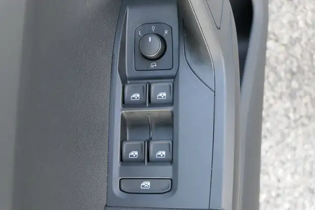Seat Arona view 4