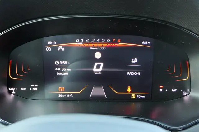 Seat Arona view 7