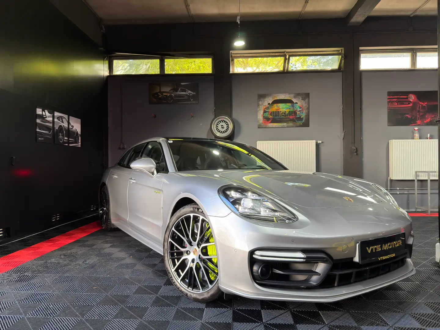 Porsche Panamera Turbo S E-Hybrid Silber - 2