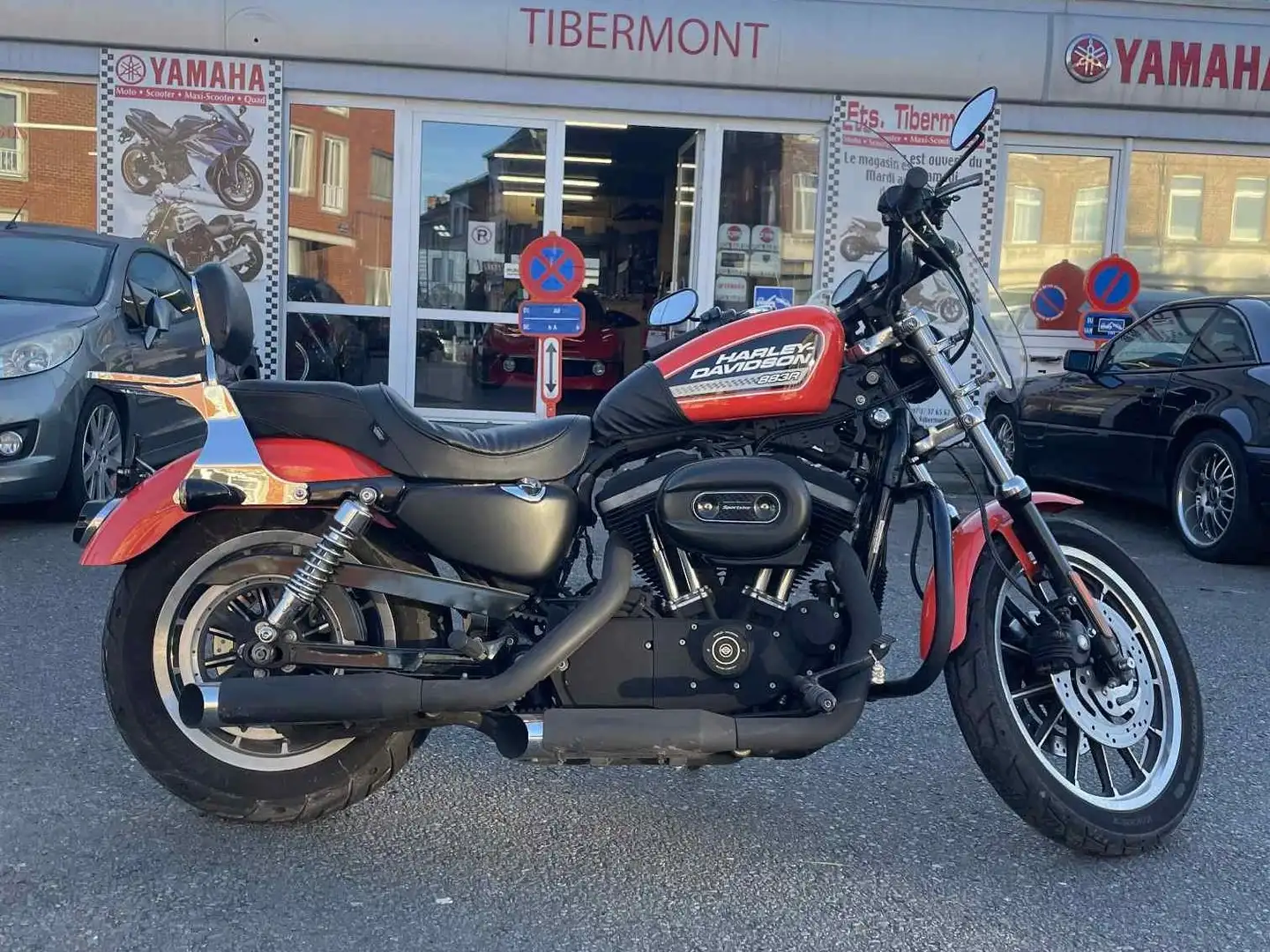 Harley-Davidson XL 883 Orange - 1